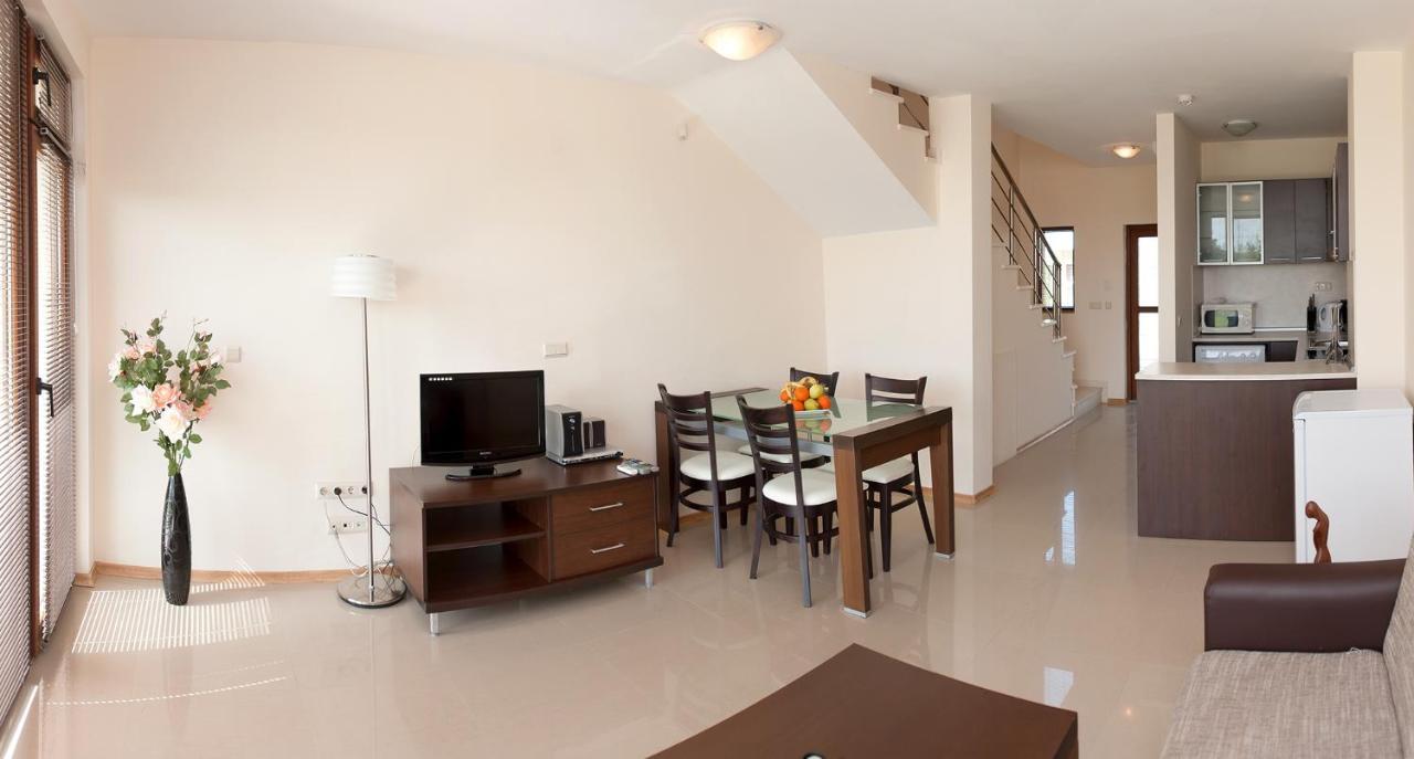 Lighthouse Apartments And Villas Balchik Exterior foto