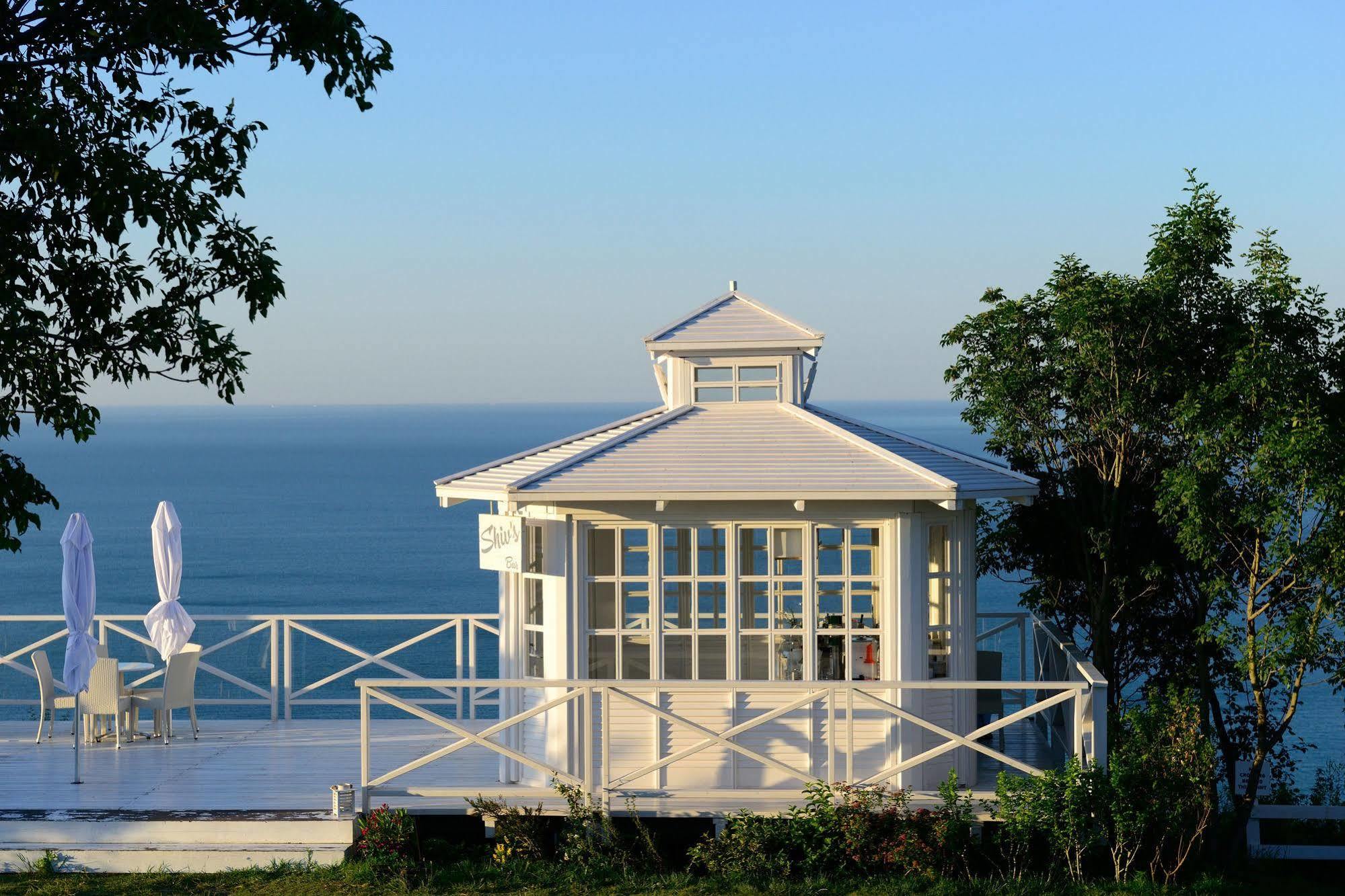 Lighthouse Apartments And Villas Balchik Exterior foto